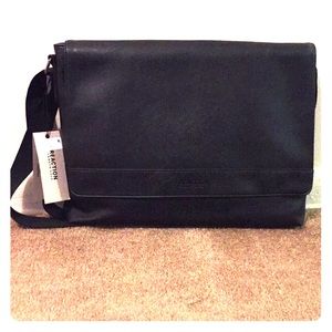 kenneth cole messenger bag